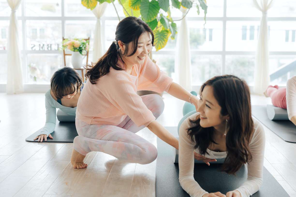 スタジオへの案内